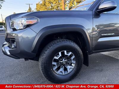 2017 Toyota Tacoma TRD Off-Road   - Photo 41 - Orange, CA 92868