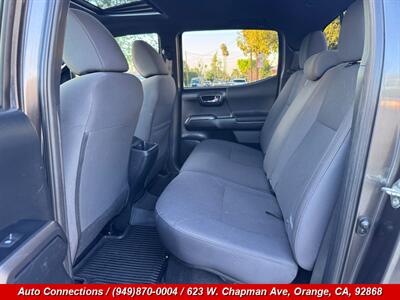 2017 Toyota Tacoma TRD Off-Road   - Photo 9 - Orange, CA 92868