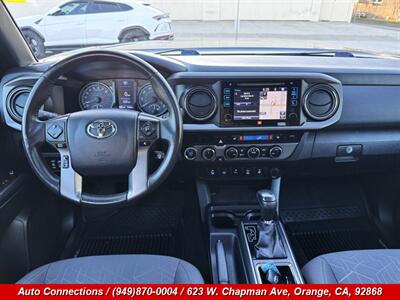 2017 Toyota Tacoma TRD Off-Road   - Photo 12 - Orange, CA 92868
