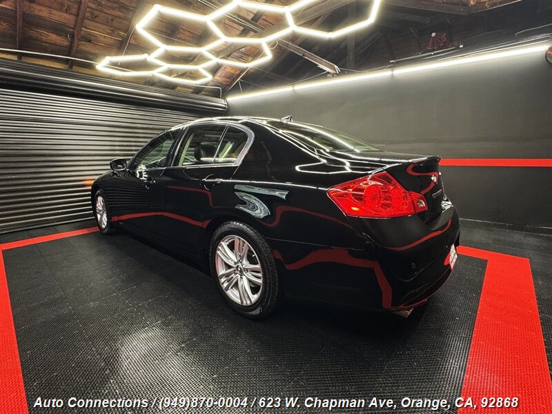 2013 Infiniti G37 Journey photo 4