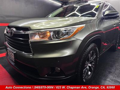 2016 Toyota Highlander XLE   - Photo 34 - Orange, CA 92868