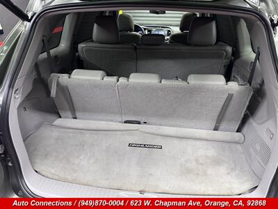 2016 Toyota Highlander XLE   - Photo 30 - Orange, CA 92868