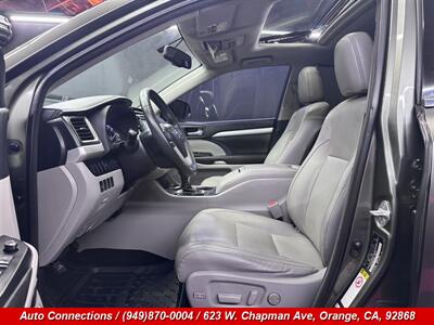 2016 Toyota Highlander XLE   - Photo 6 - Orange, CA 92868