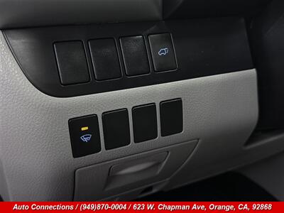 2016 Toyota Highlander XLE   - Photo 25 - Orange, CA 92868