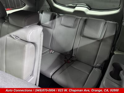 2016 Toyota Highlander XLE   - Photo 11 - Orange, CA 92868