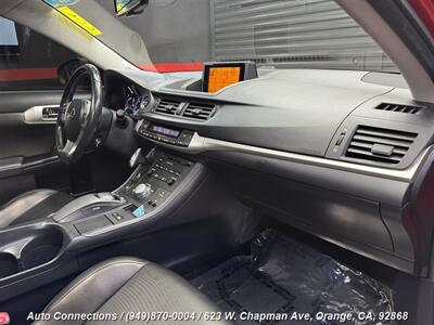 2012 Lexus CT 200h Premium   - Photo 10 - Orange, CA 92868