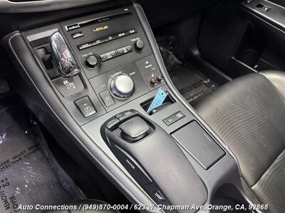 2012 Lexus CT 200h Premium   - Photo 16 - Orange, CA 92868