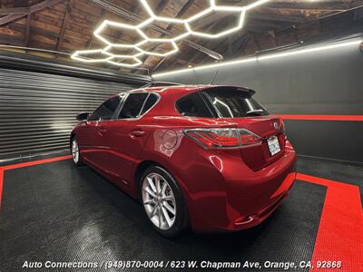 2012 Lexus CT 200h Premium   - Photo 4 - Orange, CA 92868