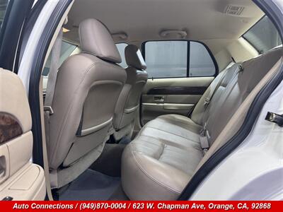 2005 Mercury Grand Marquis LS Premium - Photo 9 - Orange, CA 92868