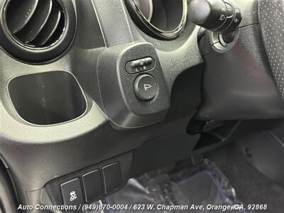 2013 Honda Fit Sport   - Photo 22 - Orange, CA 92868
