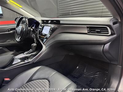 2019 Toyota Camry SE   - Photo 12 - Orange, CA 92868