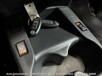 2013 Nissan LEAF S   - Photo 15 - Orange, CA 92868
