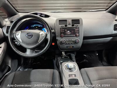 2013 Nissan LEAF S   - Photo 12 - Orange, CA 92868
