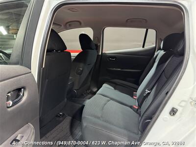 2013 Nissan LEAF S   - Photo 9 - Orange, CA 92868