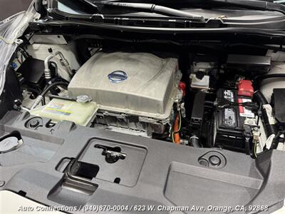 2013 Nissan LEAF S   - Photo 25 - Orange, CA 92868