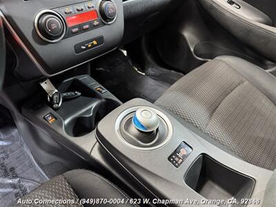 2013 Nissan LEAF S   - Photo 14 - Orange, CA 92868