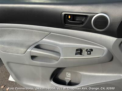 2010 Toyota Tacoma   - Photo 15 - Orange, CA 92868