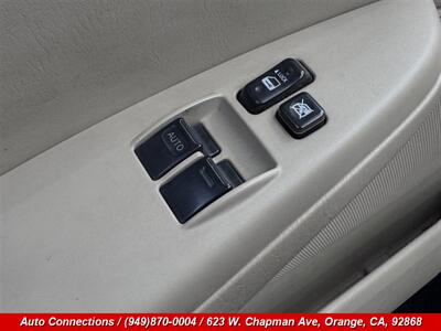 2006 Toyota Camry SE V6 - Photo 16 - Orange, CA 92868