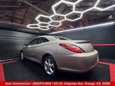 2006 Toyota Camry SE V6 - Photo 4 - Orange, CA 92868