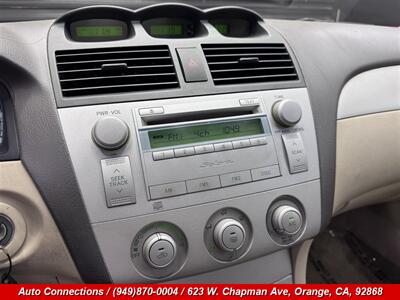 2006 Toyota Camry SE V6 - Photo 14 - Orange, CA 92868