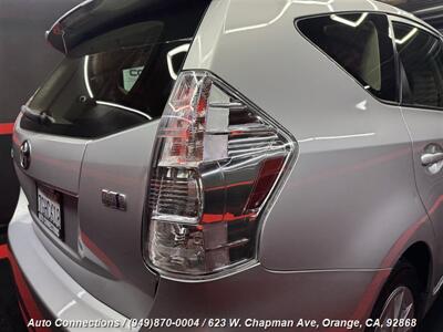 2014 Toyota Prius v Two   - Photo 28 - Orange, CA 92868