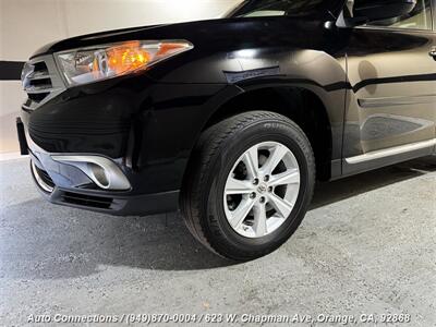 2012 Toyota Highlander   - Photo 32 - Orange, CA 92868