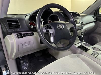 2012 Toyota Highlander   - Photo 14 - Orange, CA 92868