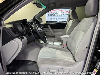 2012 Toyota Highlander   - Photo 6 - Orange, CA 92868