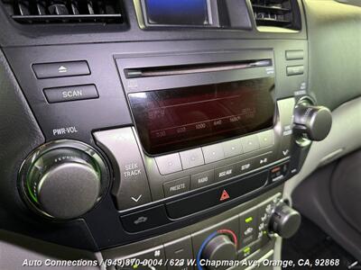 2012 Toyota Highlander   - Photo 21 - Orange, CA 92868