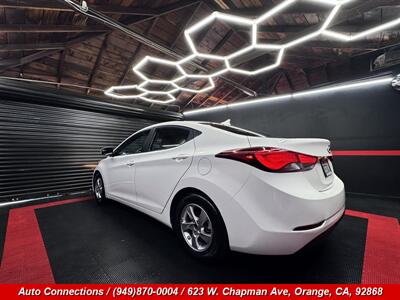 2014 Hyundai ELANTRA SE - Photo 4 - Orange, CA 92868