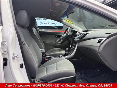 2014 Hyundai ELANTRA SE - Photo 7 - Orange, CA 92868
