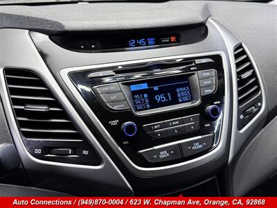 2014 Hyundai ELANTRA SE - Photo 14 - Orange, CA 92868