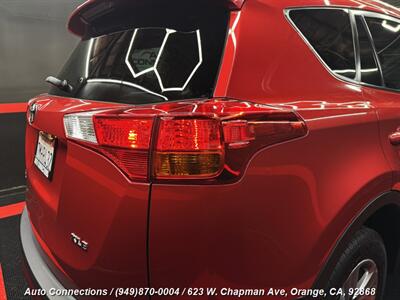 2015 Toyota RAV4 XLE   - Photo 32 - Orange, CA 92868