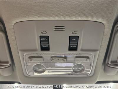 2015 Toyota RAV4 XLE   - Photo 19 - Orange, CA 92868