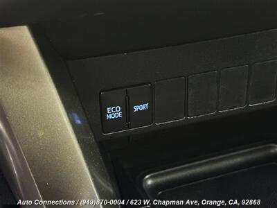 2015 Toyota RAV4 XLE   - Photo 15 - Orange, CA 92868