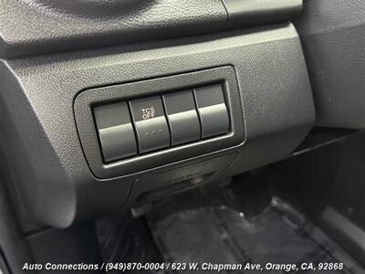 2010 Mazda CX-7 i Sport   - Photo 17 - Orange, CA 92868