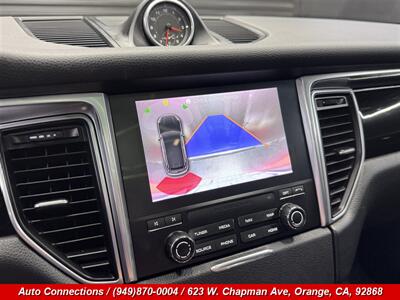 2018 Porsche Macan - Photo 19 - Orange, CA 92868
