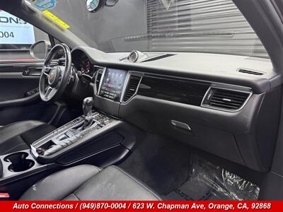 2018 Porsche Macan - Photo 10 - Orange, CA 92868