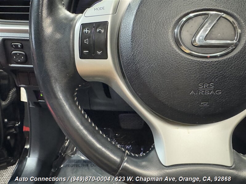 2013 Lexus CT Base photo 14