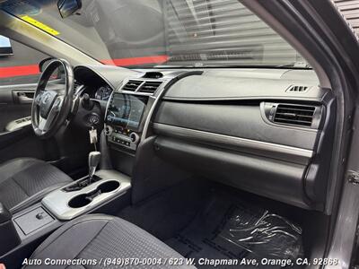 2012 Toyota Camry SE   - Photo 10 - Orange, CA 92868
