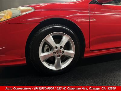 2006 Toyota Camry SLE V6   - Photo 30 - Orange, CA 92868