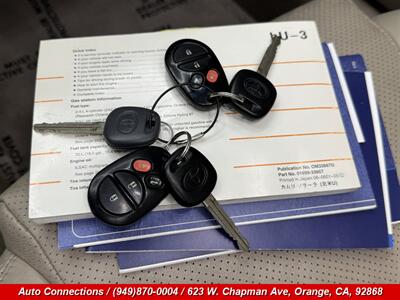 2006 Toyota Camry SLE V6   - Photo 20 - Orange, CA 92868