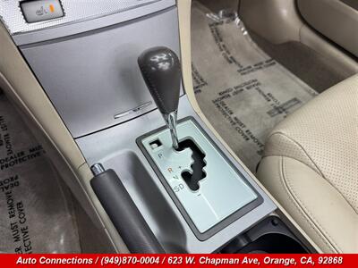 2006 Toyota Camry SLE V6   - Photo 15 - Orange, CA 92868