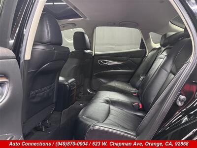 2012 INFINITI M35h   - Photo 9 - Orange, CA 92868