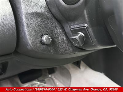 2005 INFINITI G35 - Photo 20 - Orange, CA 92868