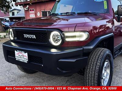 2010 Toyota FJ Cruiser   - Photo 25 - Orange, CA 92868