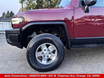 2010 Toyota FJ Cruiser   - Photo 27 - Orange, CA 92868