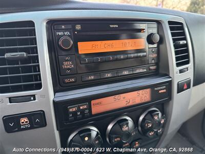 2006 Toyota 4Runner SR5   - Photo 16 - Orange, CA 92868