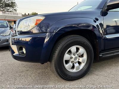 2006 Toyota 4Runner SR5   - Photo 30 - Orange, CA 92868