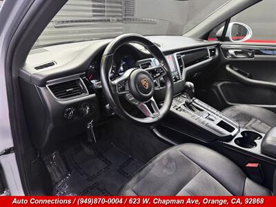 2018 Porsche Macan - Photo 11 - Orange, CA 92868